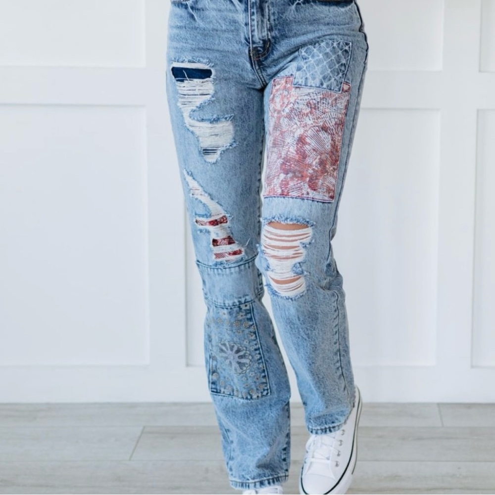 Kancan Pretty in Patchwork High Rise Boyfriend Jeans size 25